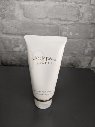 Maker:0x4c,Date:2017-10-18,Ver:4,Lens:Kan03,Act:Lar01,E-Y