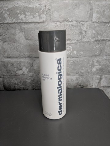 Maker:0x4c,Date:2017-10-18,Ver:4,Lens:Kan03,Act:Lar01,E-Y