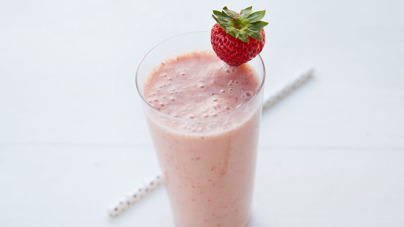 Happy Canada Day!!! Enjoy a Creamy Coconut Water Strawberry Smoothie