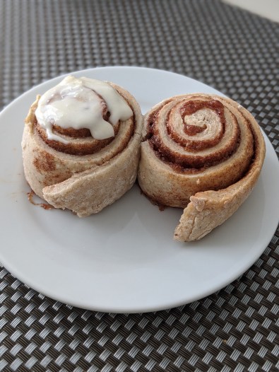 cinnamon rolls 1
